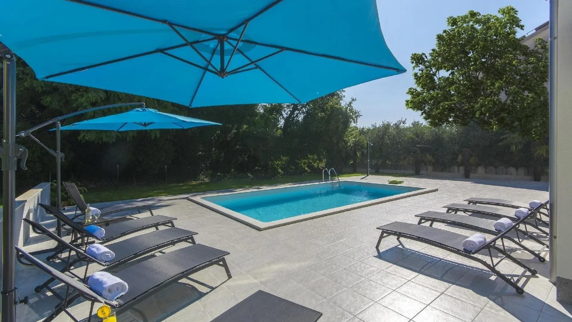 Holiday home Ferienhaus Mit Privatpool Fuer 9 Personen Ca 248 Qm In Porec, Istrien Istrische Riviera