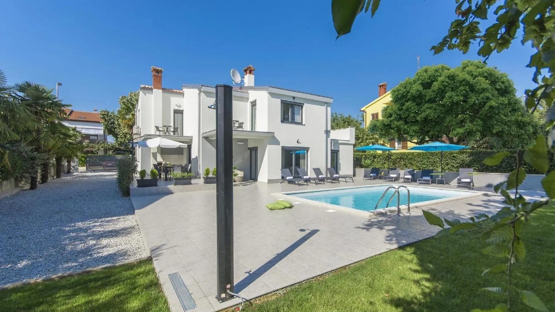 Ferienhaus Mit Privatpool Fuer 9 Personen Ca 248 Qm In Porec, Istrien Istrische Riviera Croatia